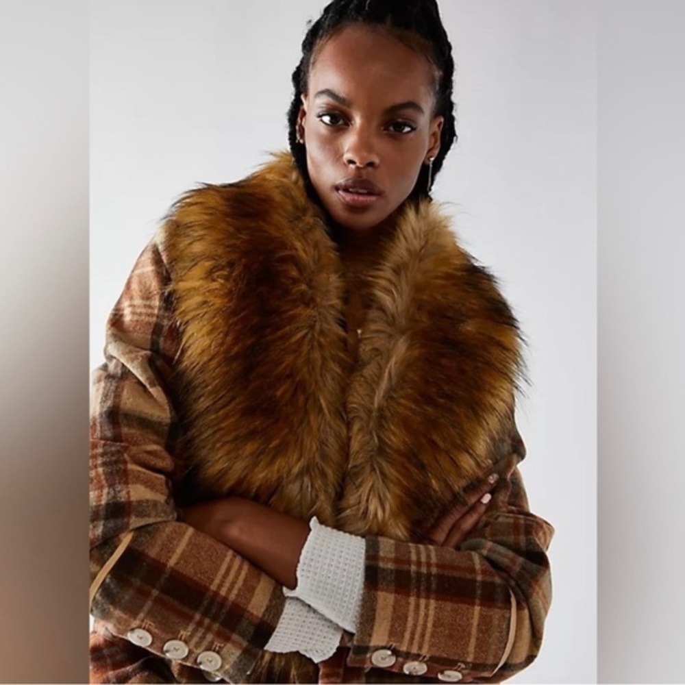 Free People Jagger Faux Fur Collar Scarf NEW NWT SOLD OUT Brown Color Tones